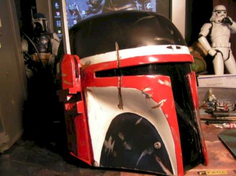 Mandalorian Helmet by Darkfang74