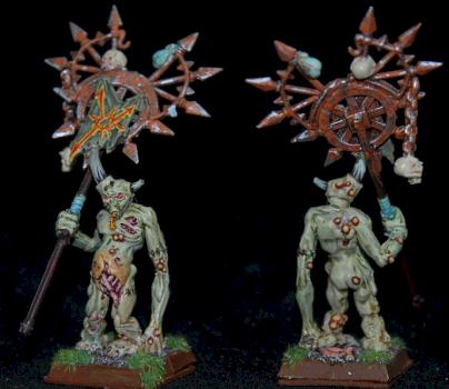 Nurgle Army standard Bearer by capopik