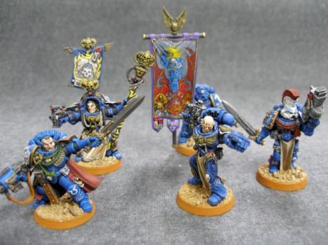 Ultramarine command squad by Dave4tin