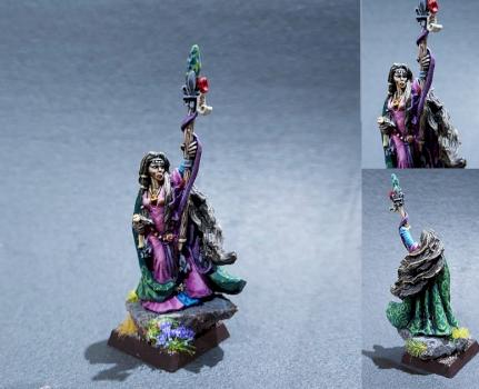 Old Damsel by Rhyd