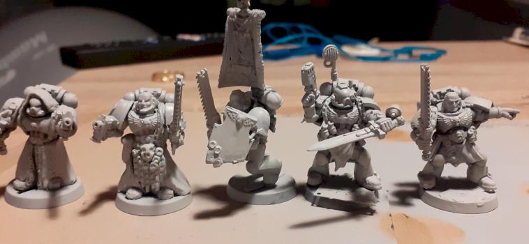 Space Marine Command Squad by Mundane Mondayo