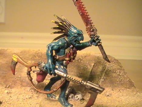 Kroot w chainsword by muck96