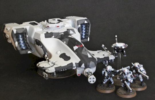 Tau Firewarriors and Devilfish Transport by pntbolplayer