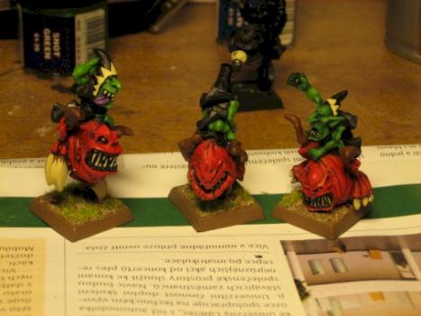 Squig hoppers by lobo