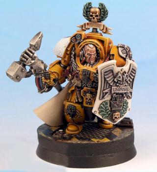 Imperial Fist Captain Lysander by Wiltrichs