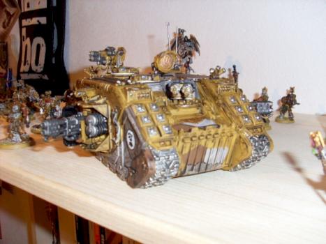 Land Raider Redeemer by angelsache