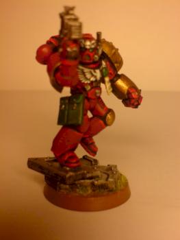 Space Marine Sergeant W/ Power Fist by WoodsyMP5K