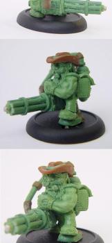 Dwarf with "Hand-organ" gun by Thorward