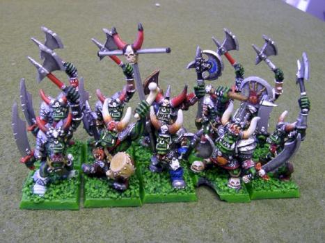 Black Orc unit with mixed weapons by viumbiz
