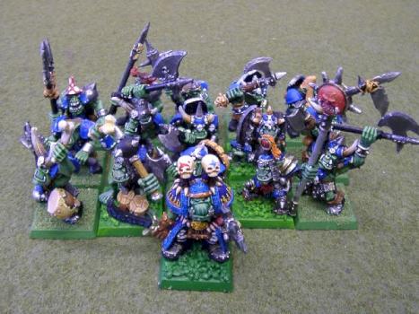 Orc Warrior unit with mixed weapons by viumbiz