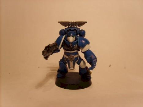Space Marine Sergeant by terminetor