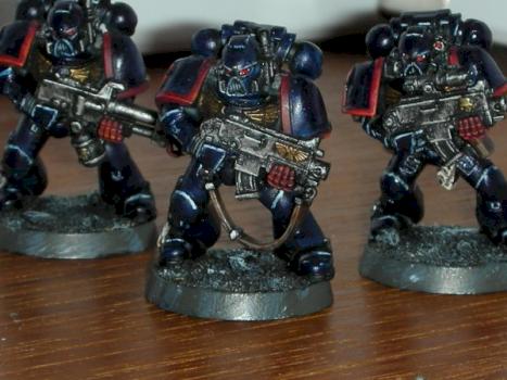 Crimson Fists by Einar