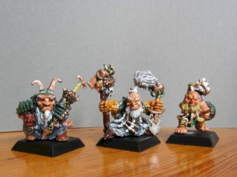 Bunch of dwarves by Halaster