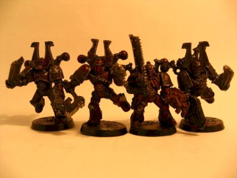 Khorne Berzerkers by Milson