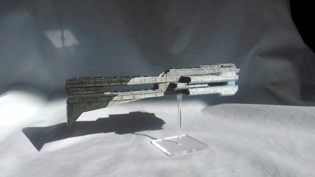 Dindrenzi Conqueror Class Battleship (Side) by Boblogik