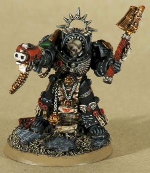 Dark angel Interrogator-Chaplain 1:1 by tomaerl