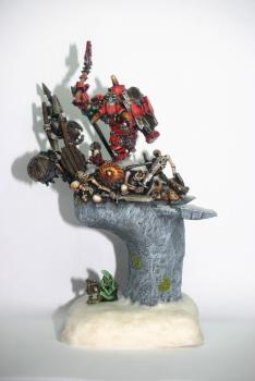 Seigneur Ork sur socle Harry the hammer by PiranhaBruno