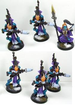 Eldar Wraithguard with Spiritseer by FearFrost