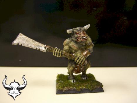Chaos Minotaur with Great Weapon by Black horn