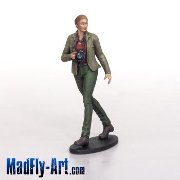 Dr. Sarah Harding by MadFlyArtStudio