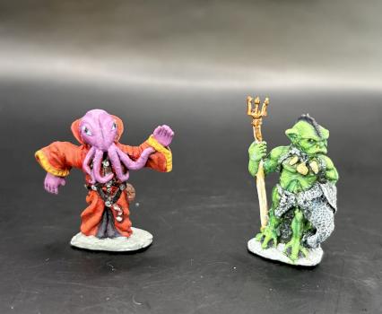 Grenadier Mind Flayer and Sahuagin by uglyli'lpup
