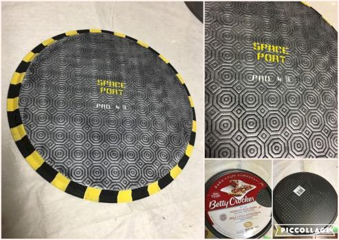 Landing pad made out of a pizza crisper by Byteknight