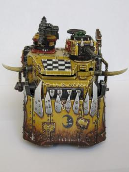 Ork Battlewagon by Iandw