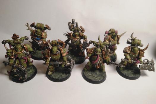 Death Guard Plague Marines by Grub