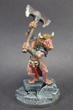 Minotaur: Bears Head Miniatures by mikecarrero