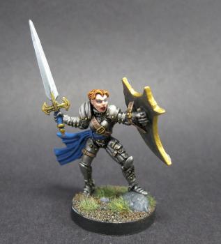 D&D Chainmail Female Paladin by mikecarrero