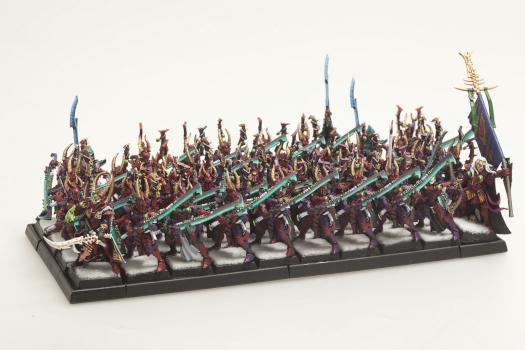 executioners of dark elves with incubos of dark eldar by Olek Lesyshyn