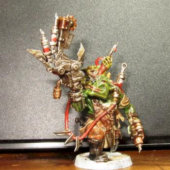 Orks Painboy by minchan