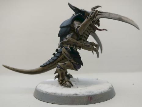 Tyranid Warrior by HarvOnyx