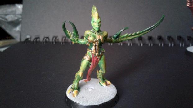 Green demoness of Slaanesh by AlexA_Hasegawa
