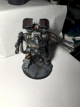 Deredeo Iron warriors by Hyuna
