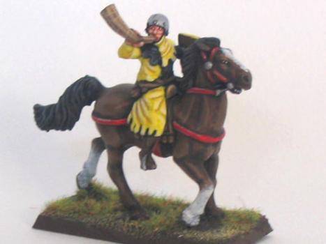 Bretonnian squire musician by Godefroy
