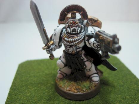 Capt Garviel Loken, 10th Company, Luna Wolves by kevinholcomb