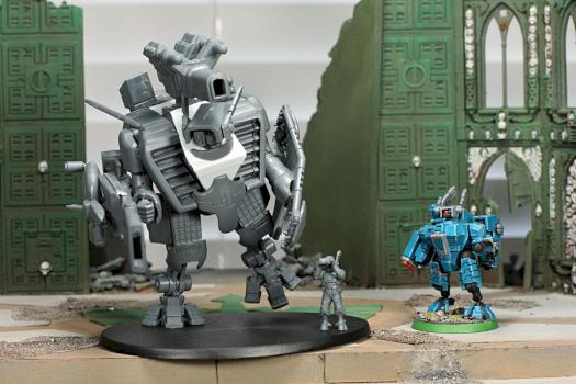Tau XL-18 Interdiction Armor (DreadKnight conversion) by jamesho
