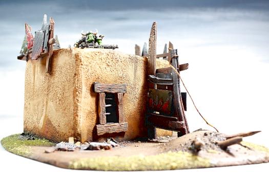 Ork Hut #1 by 3T Art