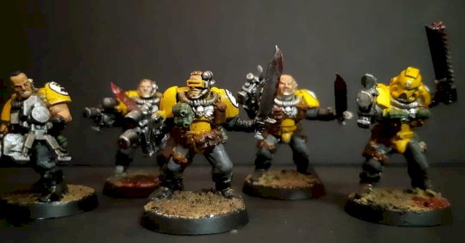 Imperial fist scouts by Bouboufreak