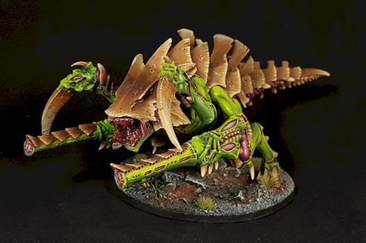 Tyranid Barbed Hierodule by Kneeil