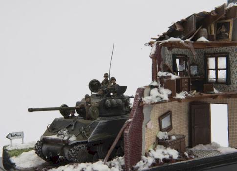 Sherman à Bastogne by Corbec