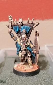 Mahûd King on foot by Greylin