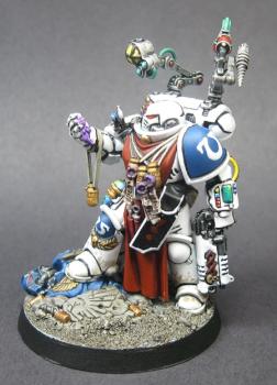 Warhammer 40k Primaris Apothecary by mikecarrero