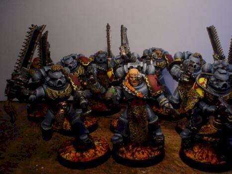 Space wolves (griffes sanglantes) blood claws by elfgidrungal