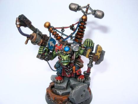 Ork Big Mek with Kustom Force Field by faeslayer