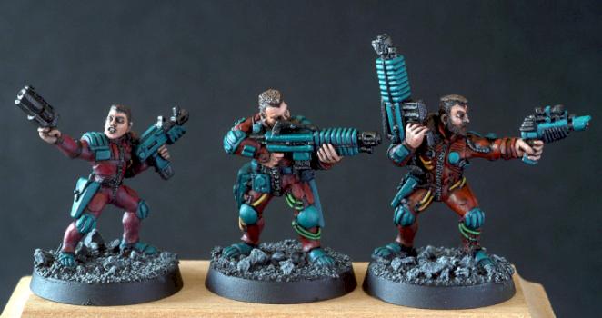 3 Van Saar gangers by the bearded snot