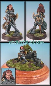 Reaper Female Justicar by EArkham