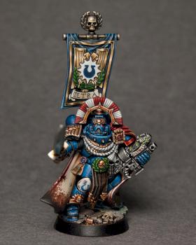 Ultramarines Captain by Totem Pole