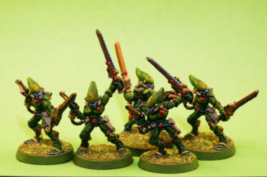 Eldar Striking Scorpion squad by tromac